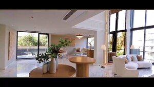 Master Bedroom in 4 BHK Apartment at DLH Dawn, Santacruz West – for Sale