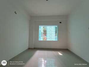 Room in 2 BHK Apartment at Madhyamgram – for Sale