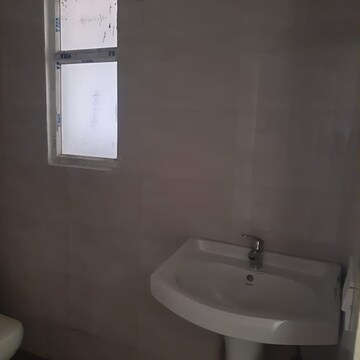 Bathroom in 2 BHK Apartment at Migsun Ultimo, Omicron Iii Greater Noida – for Rent