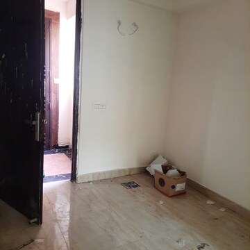 Bathroom in 2 BHK Apartment at Migsun Ultimo, Omicron Iii Greater Noida – for Rent