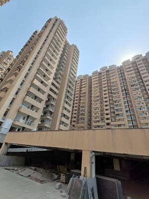2.5 BHK Apartment For Sale in Elegant Splendour, Tech Zone 4 Greater Noida