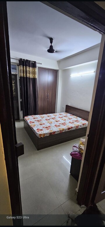 Bedroom in 2 BHK Apartment at Supertech Cape Town, Sector 74 – for Rent