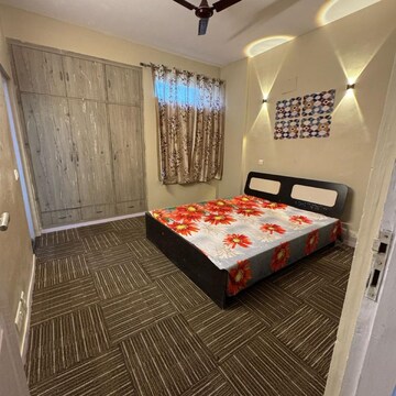 Bedroom in 3 BHK Apartment at Unitech Horizon, Pi Greater Noida – for Rent