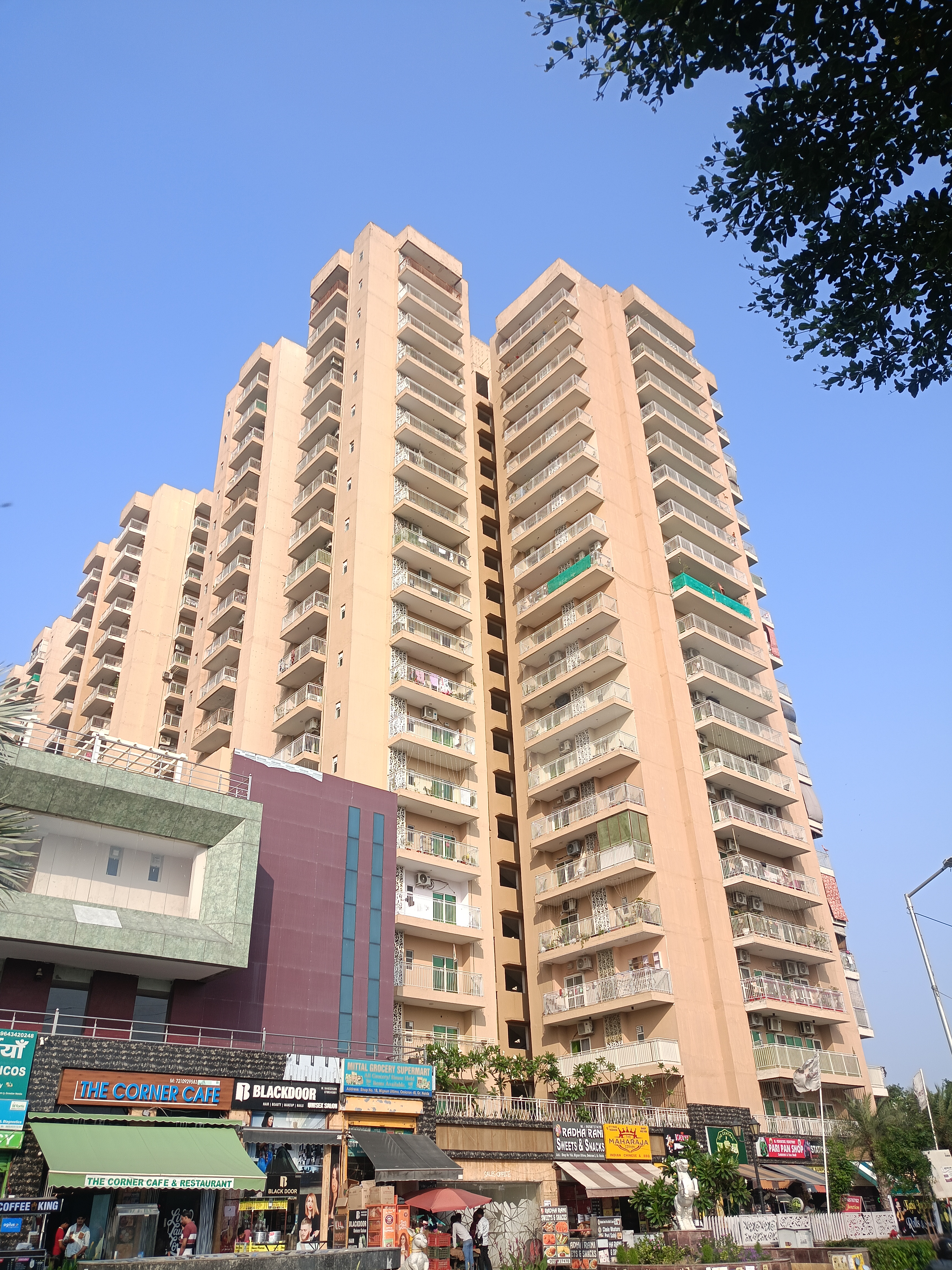 4 BHK + Pooja Room,Study Room,Extra Room Apartment For Sale in Migsun Ultimo