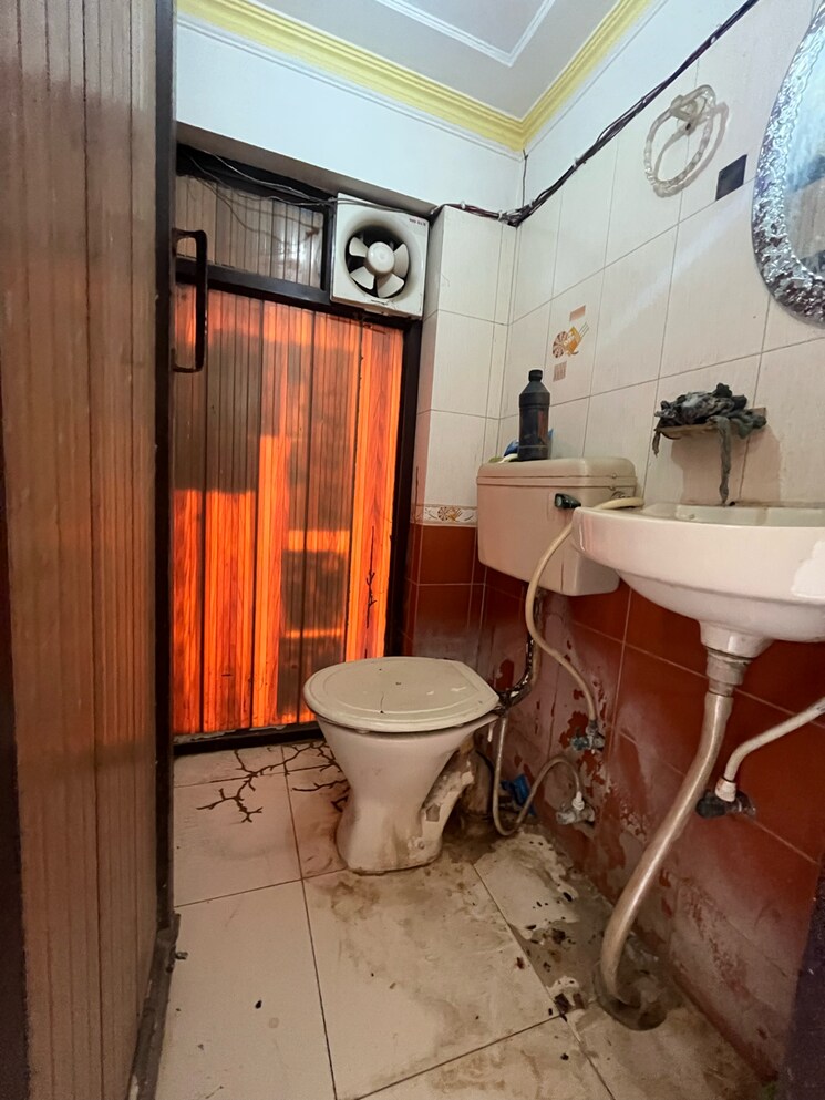 Team Area, shalimar-apartments-shalimar-garden Commercial Shop 360 Sq.Ft. In Shalimar Garden Ghaziabad 8623658