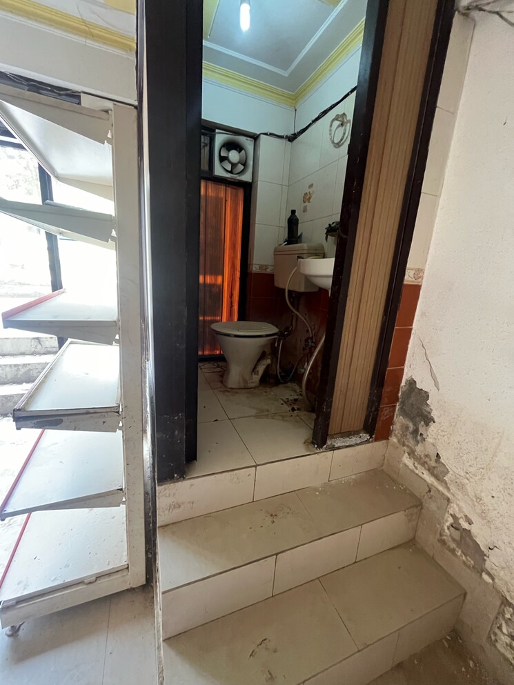 undefined, shalimar-apartments-shalimar-garden Commercial Shop 360 Sq.Ft. In Shalimar Garden Ghaziabad 8623658