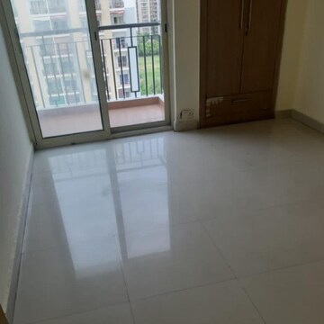 Room in 3 BHK Apartment at Maxblis White House, Sector 75 – for Rent