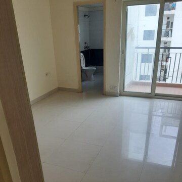 Room in 3 BHK Apartment at Maxblis White House, Sector 75 – for Rent