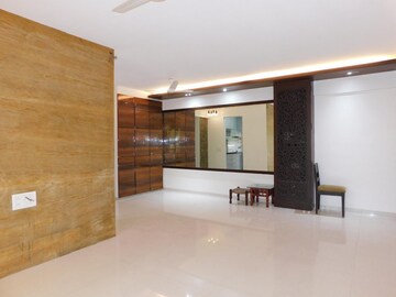 2 BHK Apartment For Sale in Prabhadevi