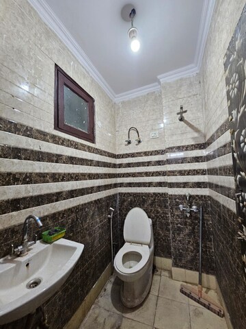Bathroom in 1 BHK Builder Floor at Saket – for Rent