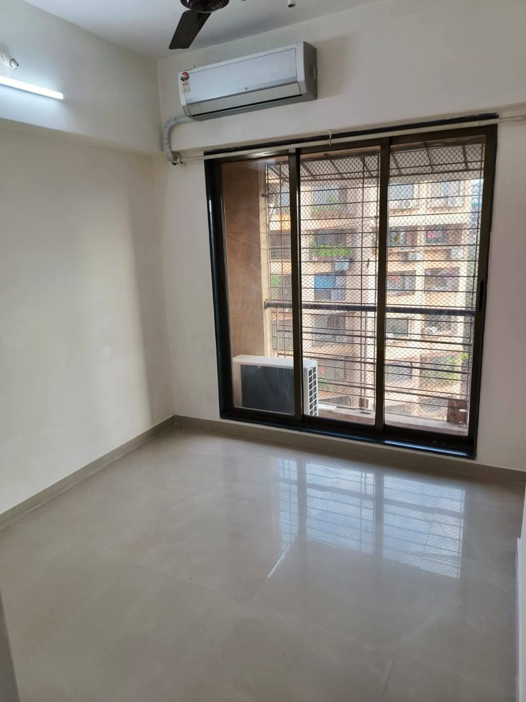 2 BHK 721 Sq.Ft. Apartment in Vandana CHS Andheri East