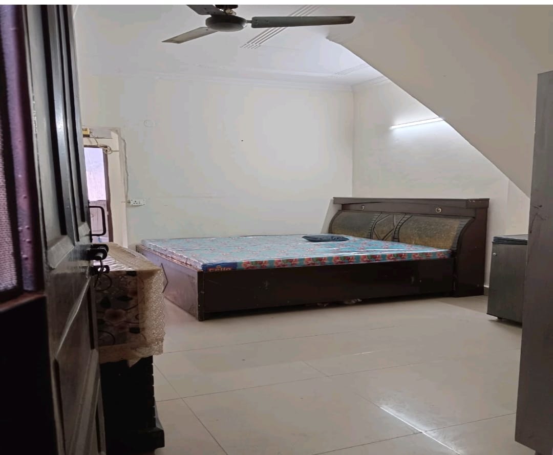 1 BHK Independent House For Rent in Shree Ram Property 