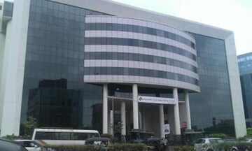  Office Space – Exterior View View at Solitaire Corporate Park, Andheri East - for Sale