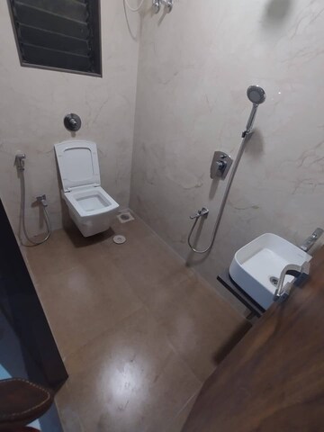 Attached Bathroom in 2 BHK Apartment at Andheri West – for Rent