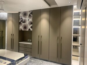 Furnished Amenities in 3 BHK Apartment at Satyam Imperial Heights, Ghansoli – for Sale