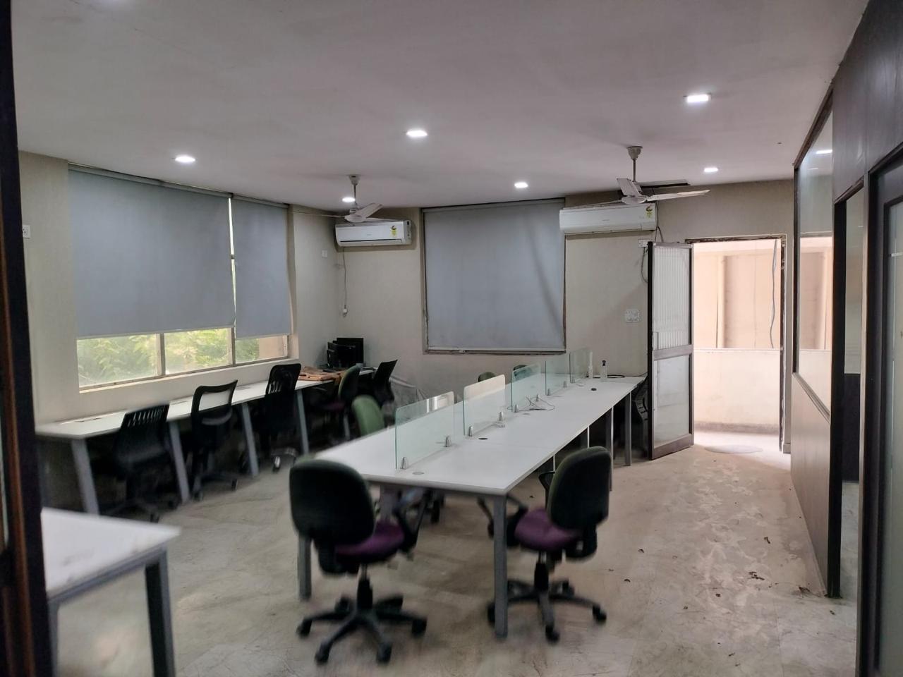 Office Space For Rent in Sector 63