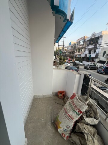 Balcony in  Shop at Shalimar Apartments Shalimar Garden, Shalimar Garden – for Rent