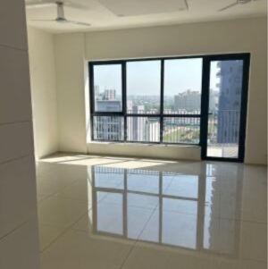 Room in 3 BHK Apartment at Ireo Skyon, Sector 60 – for Sale