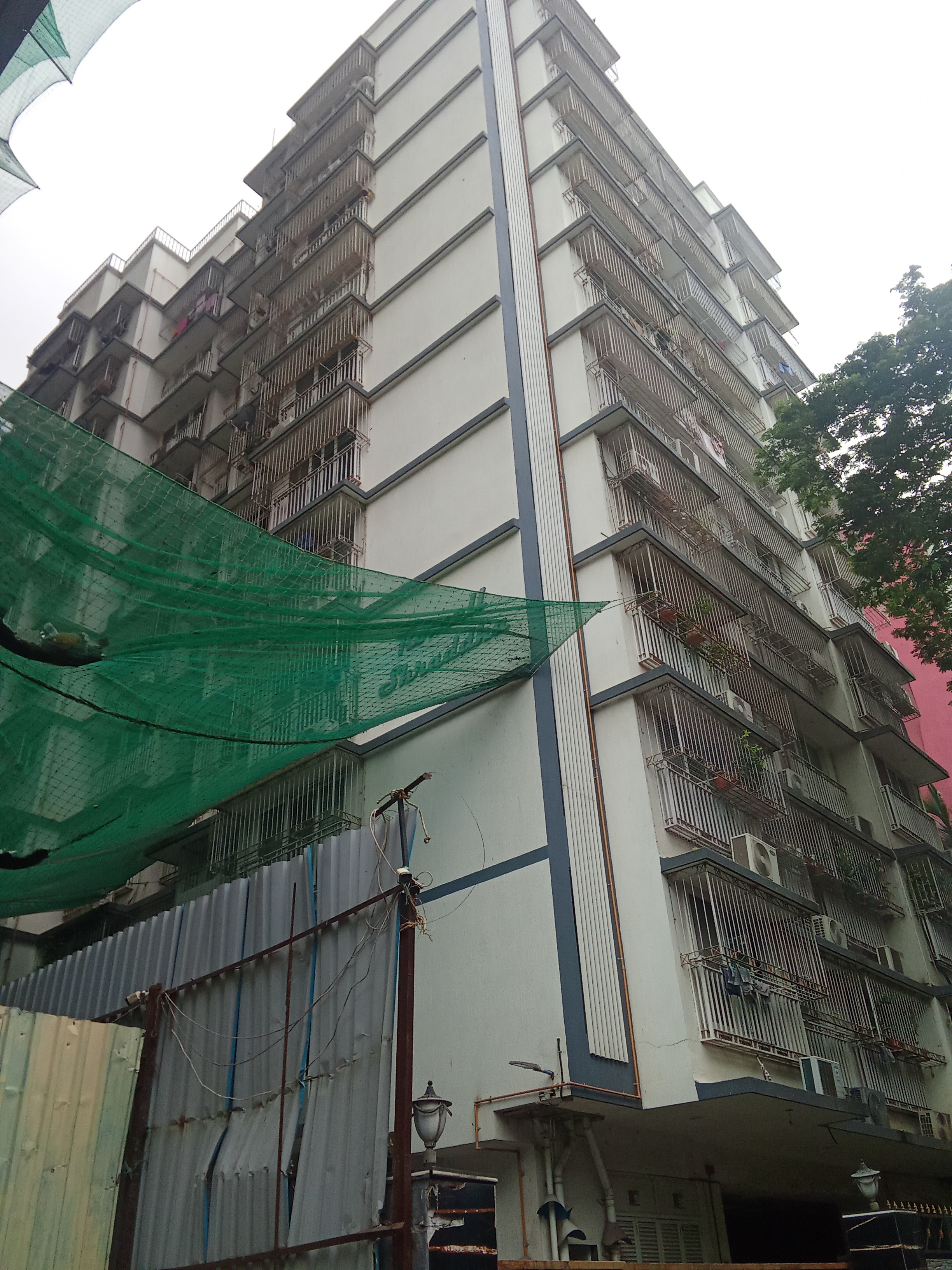 2 BHK Apartment For Rent in Romell Shraddha