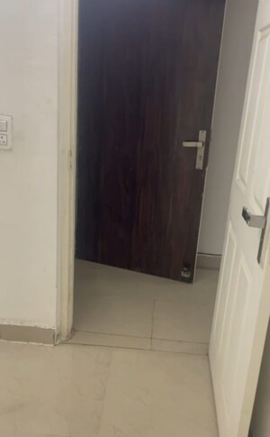  Plot – Exterior View View at Roza Jalalpur - for Sale