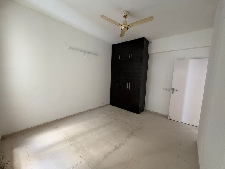 Room, vatika-city-homes 3 Bedroom 1940 Sq.Ft. Apartment In Sector 83 Gurgaon 8623923