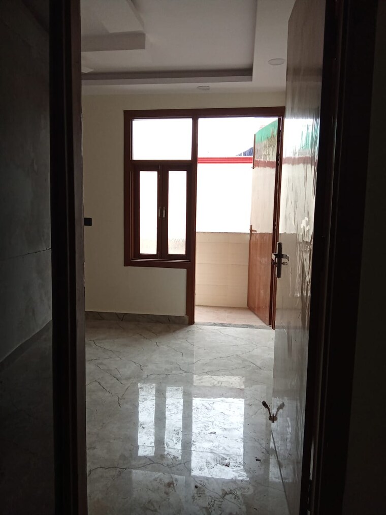 Room, govindpuri 3 Bedroom 900 Sq.Ft. Builder Floor In Govindpuri Delhi 8623911