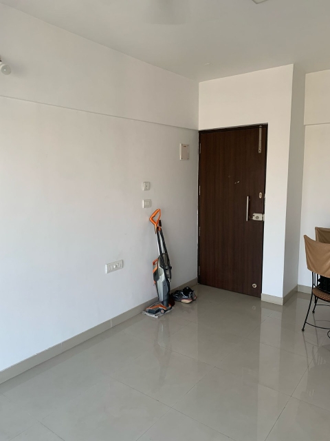 2 BHK + Extra Room Apartment For Sale in Piramal Vaikunth