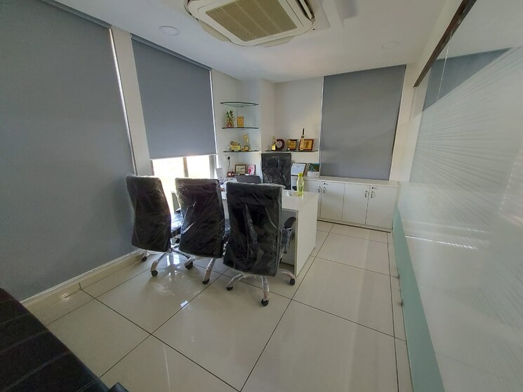 Team Area, vastrapur Commercial Office Space 1556 Sq.Ft. In Vastrapur Ahmedabad 8623950