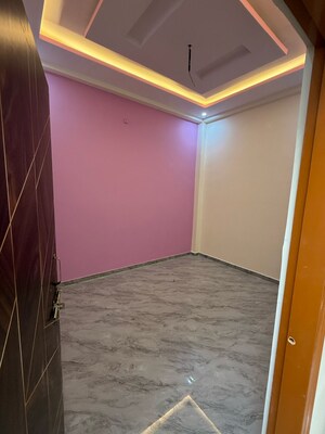 Room in 2 BHK Independent House at Gomti Nagar – for Sale