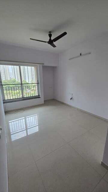 2 BHK Apartment For Rent in Piramal Vaikunth, Balkum Pada
