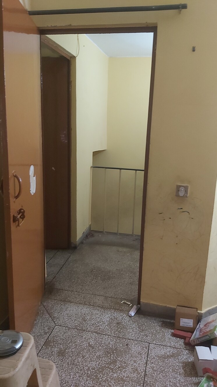 undefined, mayur vihar 1 RK 450 Sq.Ft. Apartment In Mayur Vihar Delhi 8623986