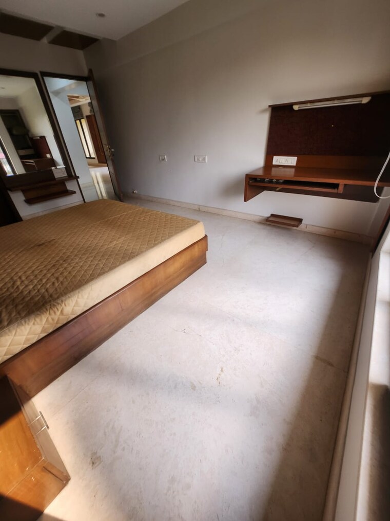 undefined, bianca-tower 3 Bedroom 1250 Sq.Ft. Apartment In Andheri West Mumbai 8624033