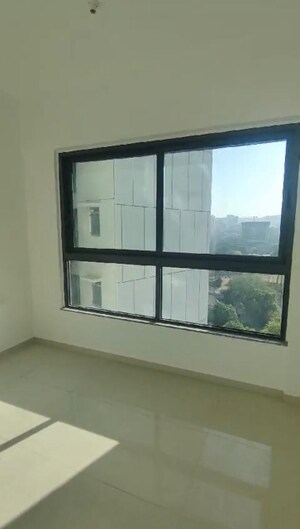 Room in 2 BHK Apartment at Rustomjee Urbania Azziano L Wing, Majiwada – for Sale