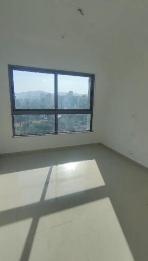 Room in 2 BHK Apartment at Rustomjee Urbania Azziano L Wing, Majiwada – for Sale