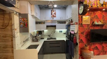 Master Bedroom in 4 BHK Apartment at SKA Divya Towers, Sector 16 Greater Noida – for Rent