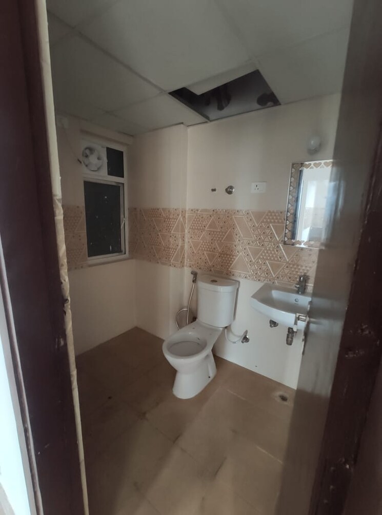 Bathroom, rwa-apartments-sector-70 2 Bedroom 1100 Sq.Ft. Apartment In Sector 70 Noida 8624120