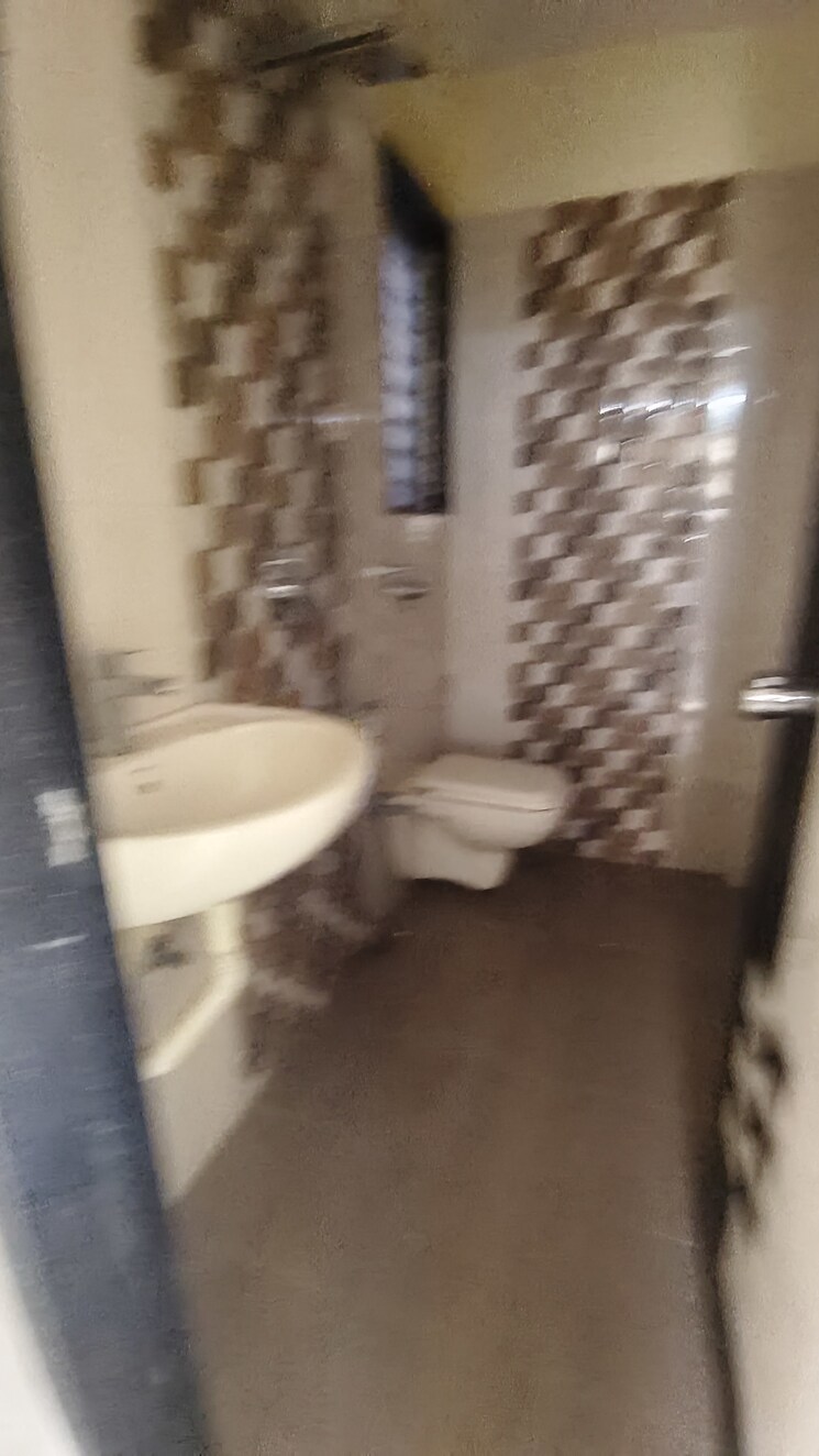 Bathroom, silicon-park 1 Bedroom 450 Sq.Ft. Apartment In Malad West Mumbai 8624119
