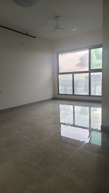 2 BHK Apartment For Rent in Rajesh Raj Infinia, Malad West