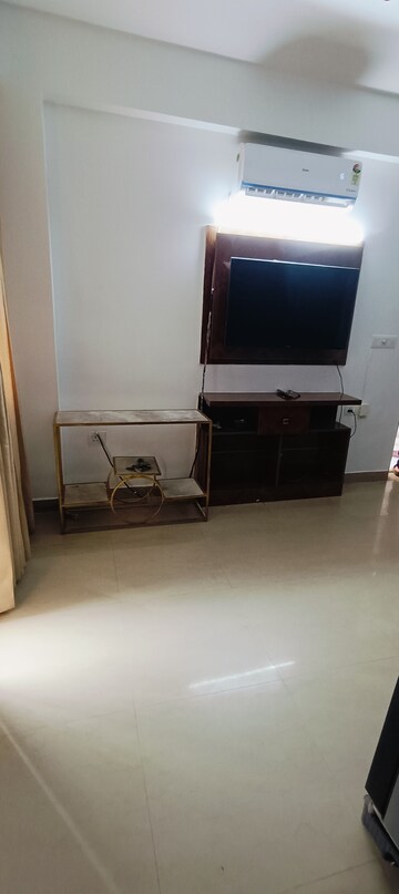 Master Bedroom in 2 BHK Apartment at Shree Vardhman Mantra, Sector 67 – for Rent