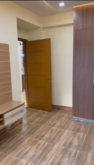 Room in 3 BHK Builder Floor at Parklands, Sector 85 – for Sale