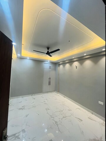 Bedroom in 3 BHK Apartment at Gulshan Bellina, Sector 16 Greater Noida – for Rent