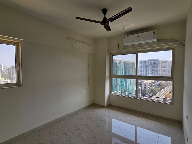 Room, jp-eminence 1 Bedroom 373 Sq.Ft. Apartment In Andheri West Mumbai 8624216