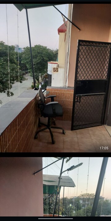 Balcony in 3.5 BHK Builder Floor at Ardee City, Sector 52 – for Rent