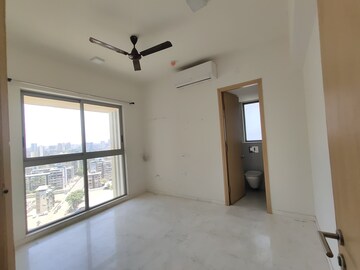1 BHK Apartment For Rent in Lodha Unica, Jogeshwari West