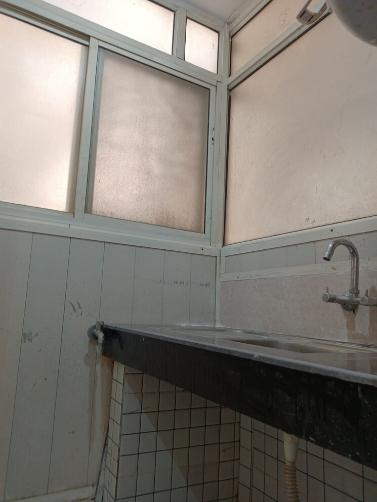 undefined, emenox-la-solara 3 Bedroom 1365 Sq.Ft. Apartment In Sector 16 Greater Noida Greater Noida 8624239