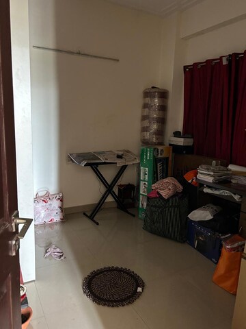 Living Room in 2.5 BHK Apartment at Futec Gateway, Sector 75 – for Sale