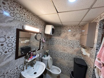 Master Bedroom in 2.5 BHK Apartment at Futec Gateway, Sector 75 – for Sale