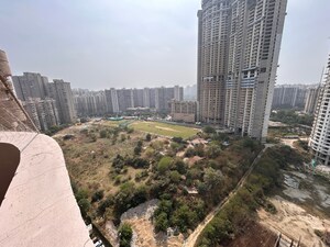 2.5 BHK Apartment – Exterior View View at Futec Gateway, Sector 75 - for Sale