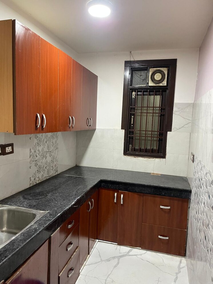 Kitchen, panchsheel vihar 2 Bedroom 75 Sq.Yd. Builder Floor In Panchsheel Vihar Delhi 8624432