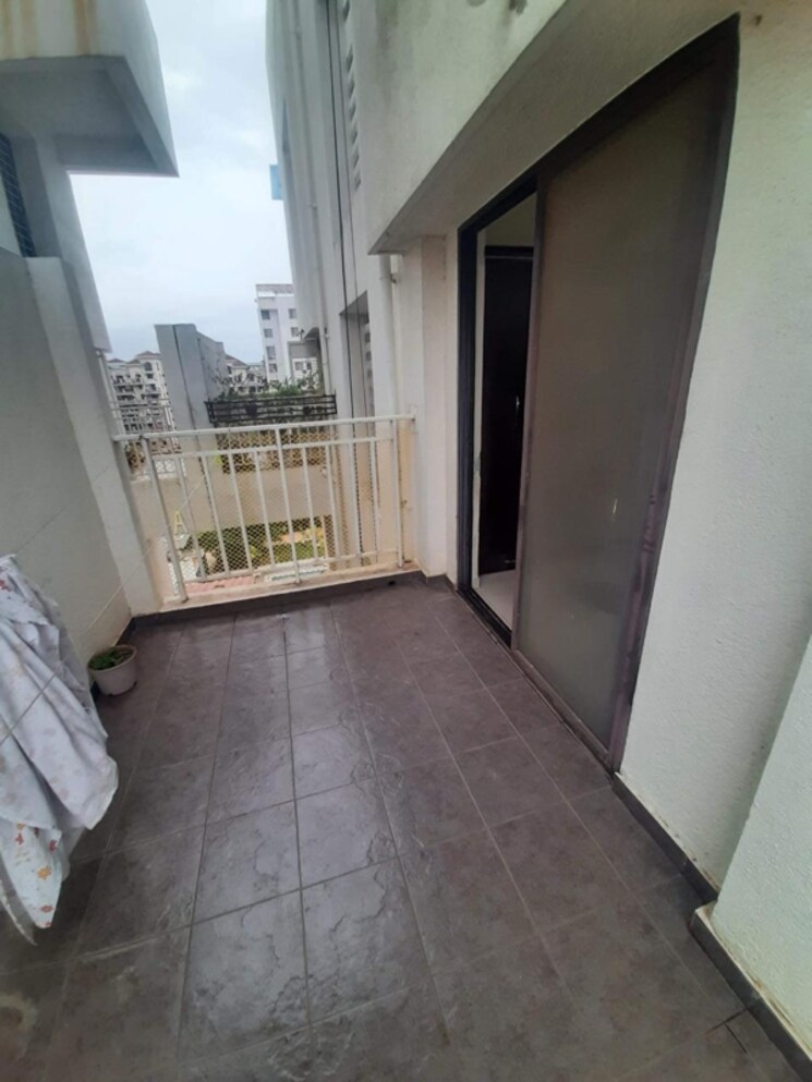 Balcony, mantra-fifth-avenue 2 Bedroom 847 Sq.Ft. Apartment In Udhyog Nagar Pune 8624309